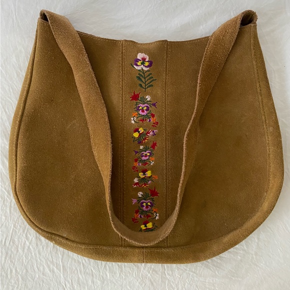 Vintage Handbags - VINTAGE genuine leather boho floral slouchy bag